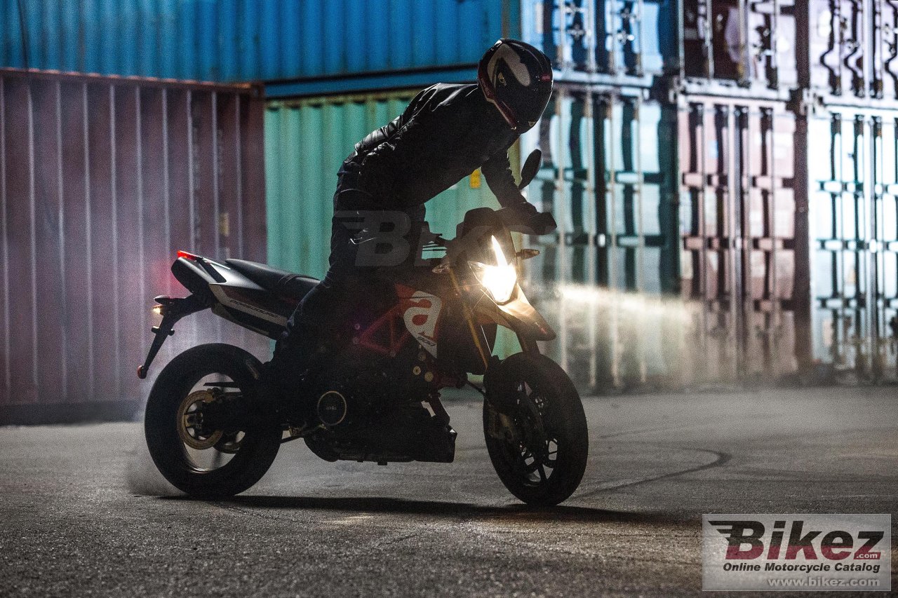 Thumbnail for Aprilia Dorsoduro 900 2017