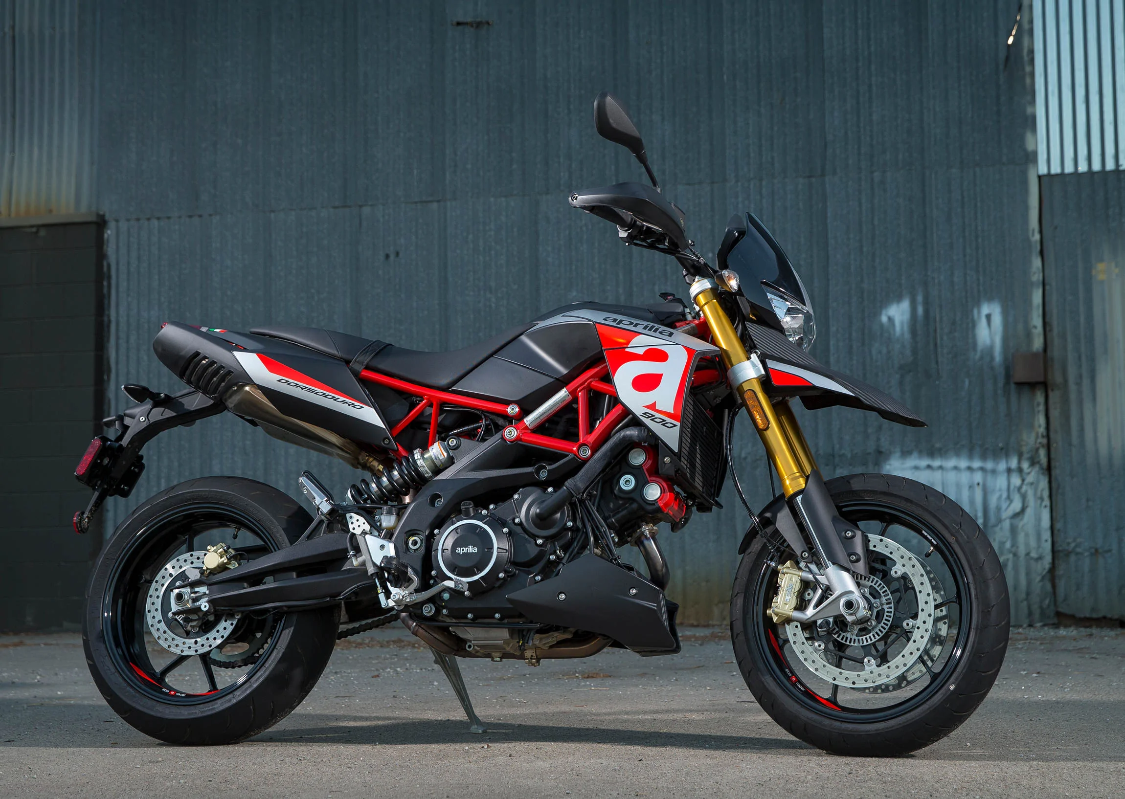 Thumbnail for Aprilia Dorsoduro 900 2020