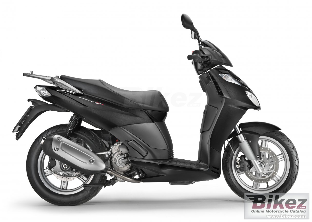 Thumbnail for Aprilia SportCity Cube 300 2009