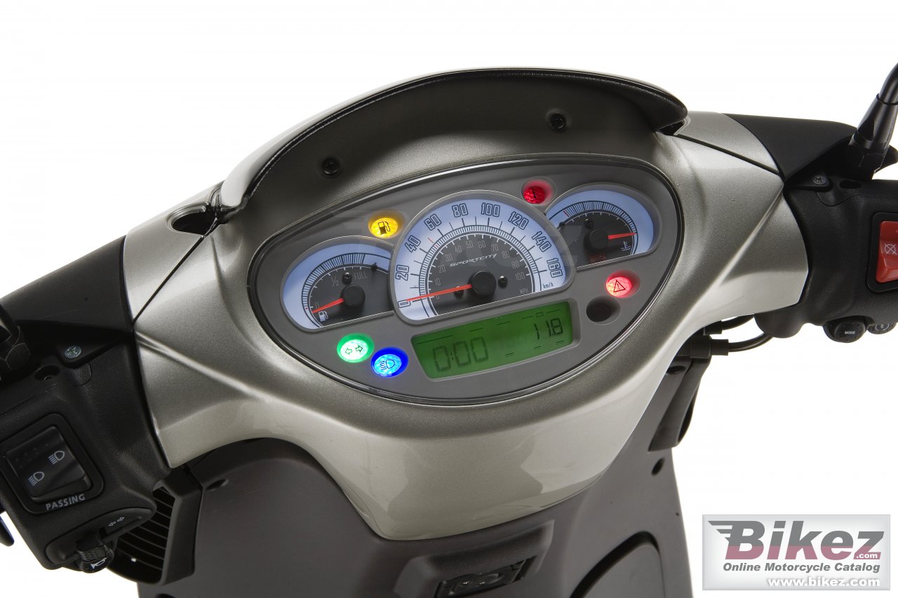 Thumbnail for Aprilia SportCity Cube 300 2009