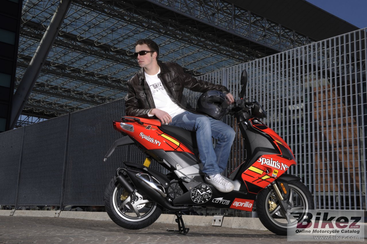Thumbnail for Aprilia SR 50 R Factory 2009