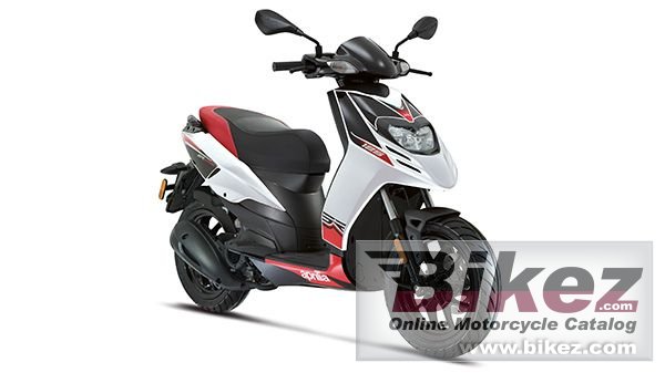 Thumbnail for Aprilia SR Motard 125 2013