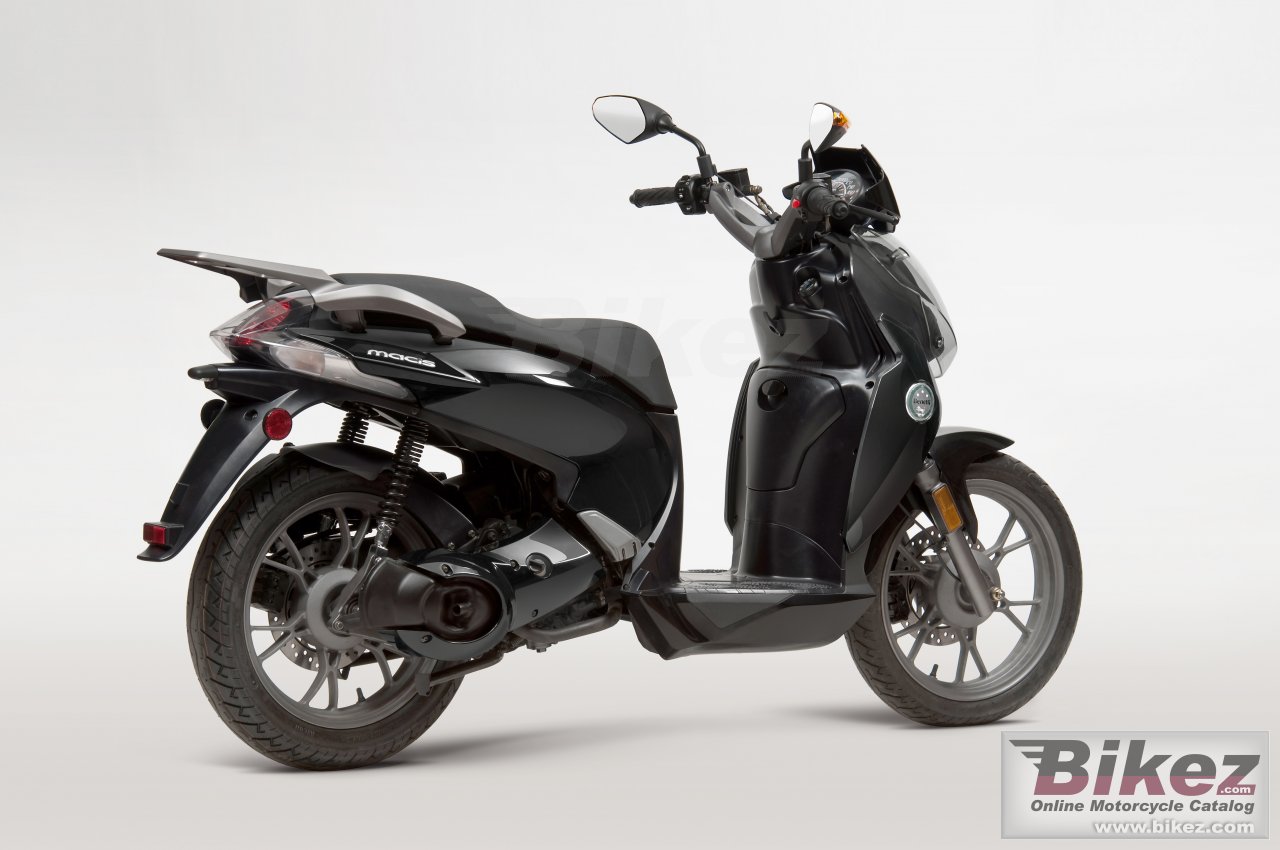 Thumbnail for Benelli Macis 150 2016