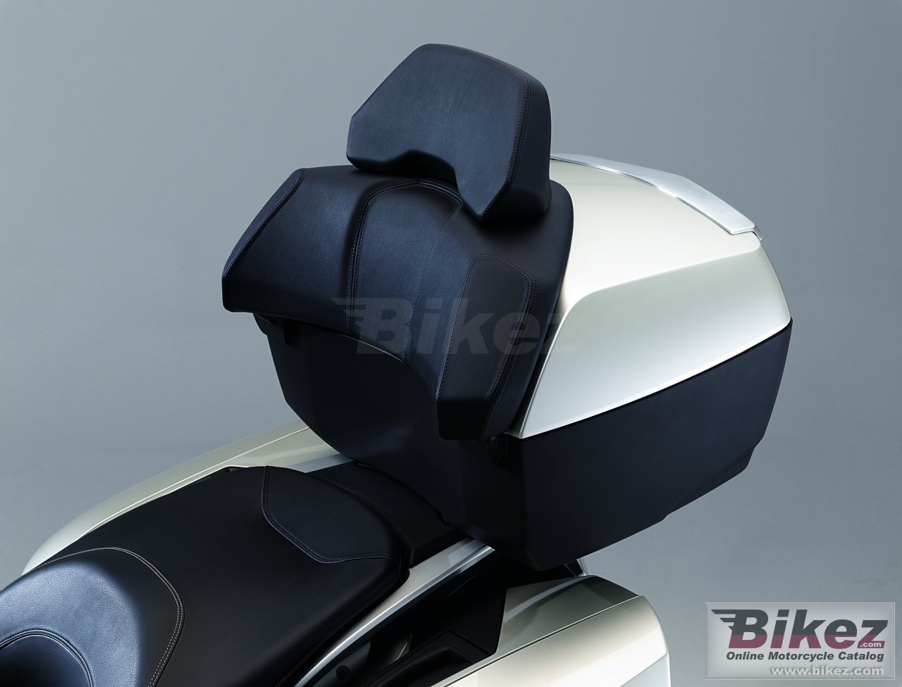 Thumbnail for BMW K 1600 GTL 2011
