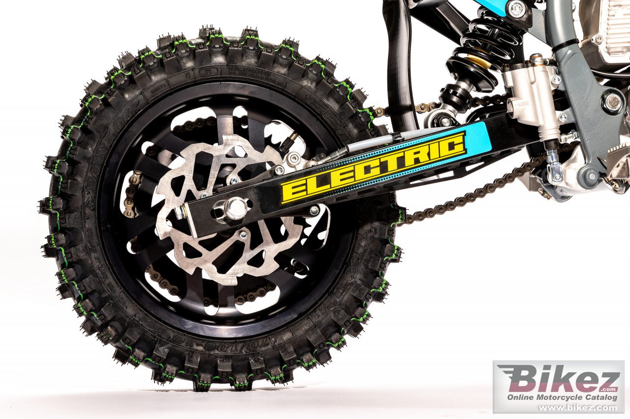 Thumbnail for Cobra CX50e 2023