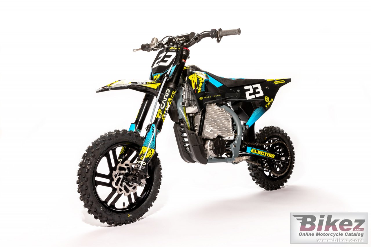 Thumbnail for Cobra CX50e 2023