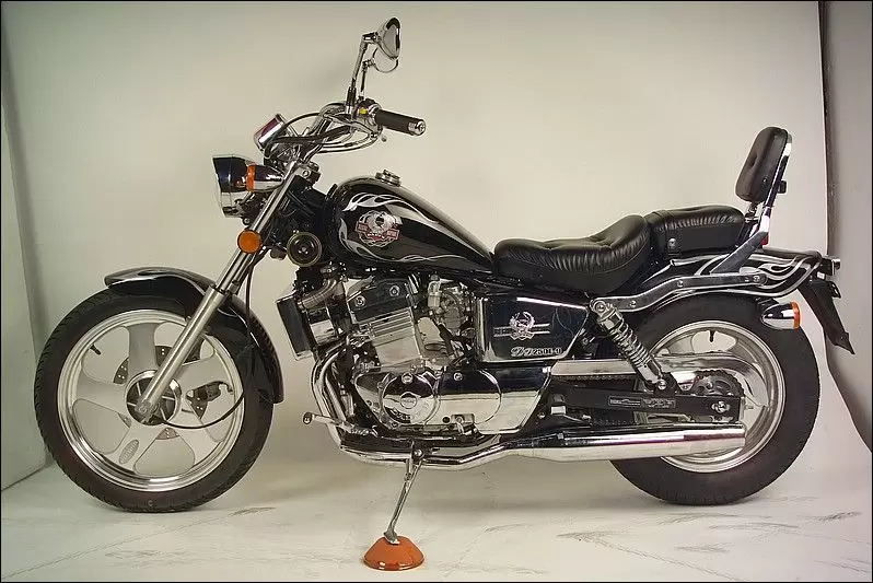 CSR Custom Twin 250
