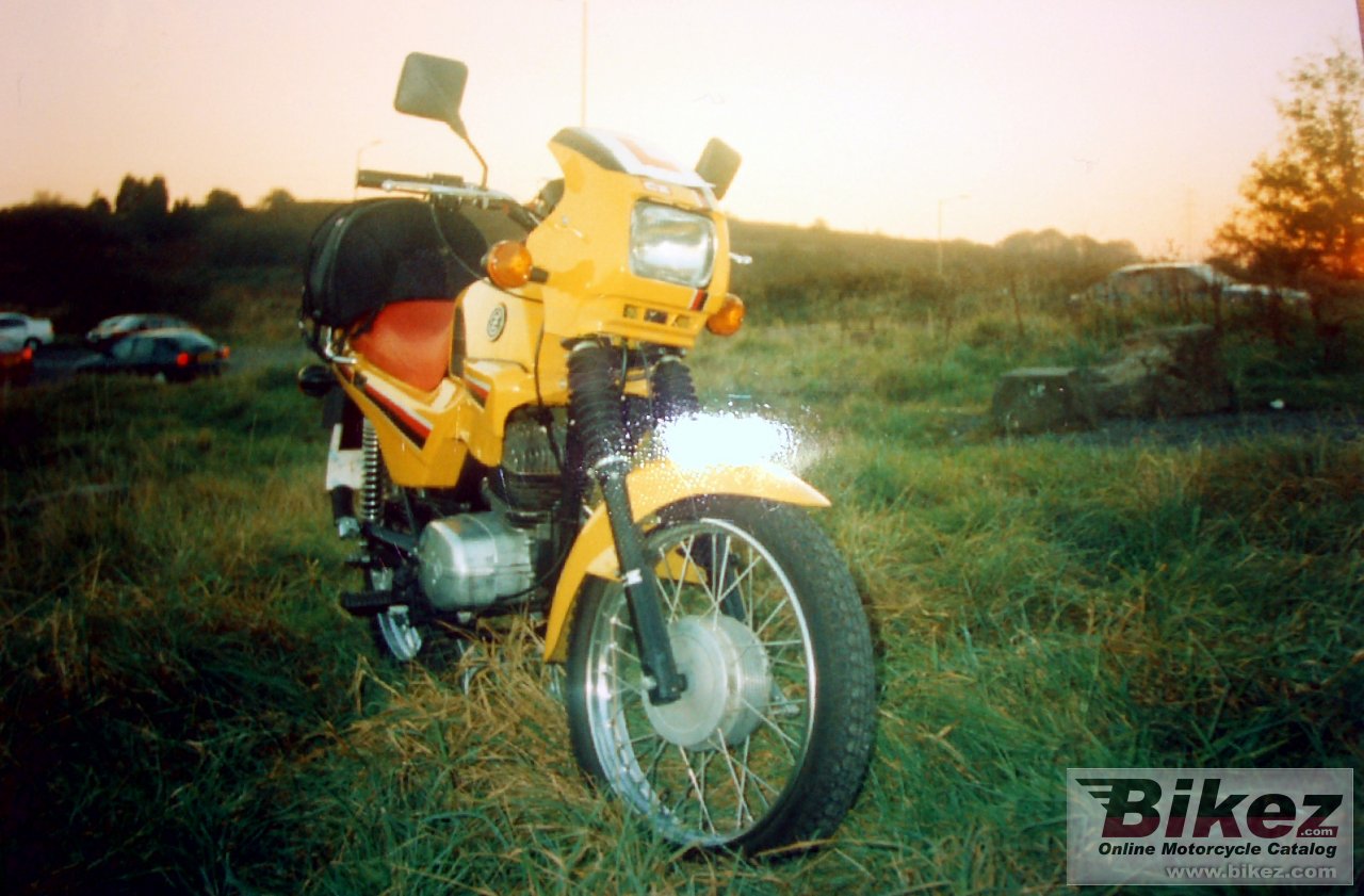 CZ 125