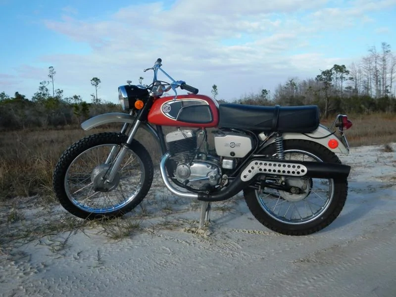 CZ 175 Trail