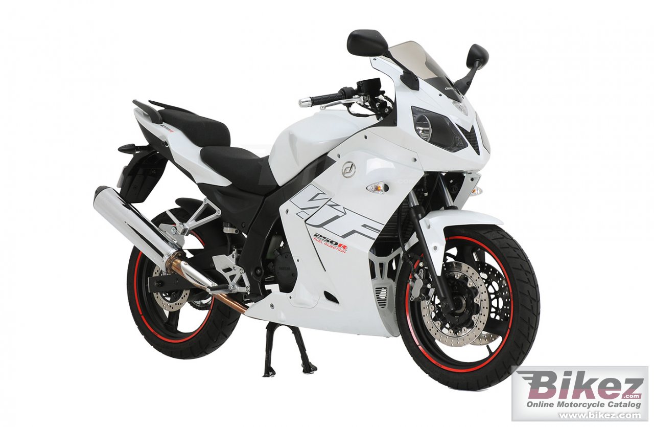 Daelim RoadSport 250