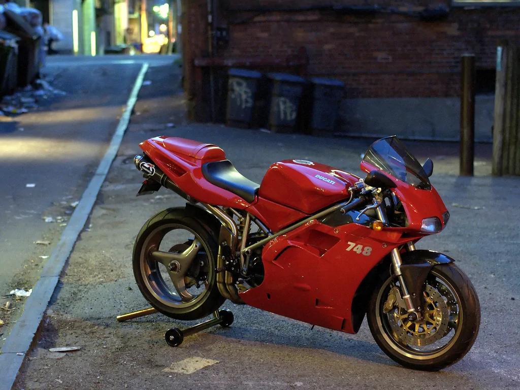 Thumbnail for Ducati 748 Biposto 1996
