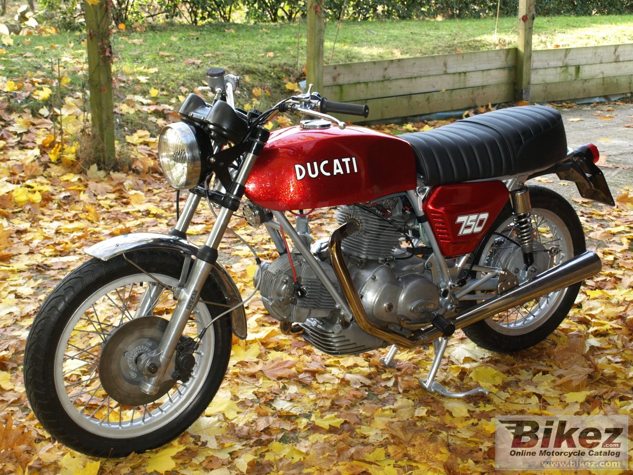 Ducati 750 GT