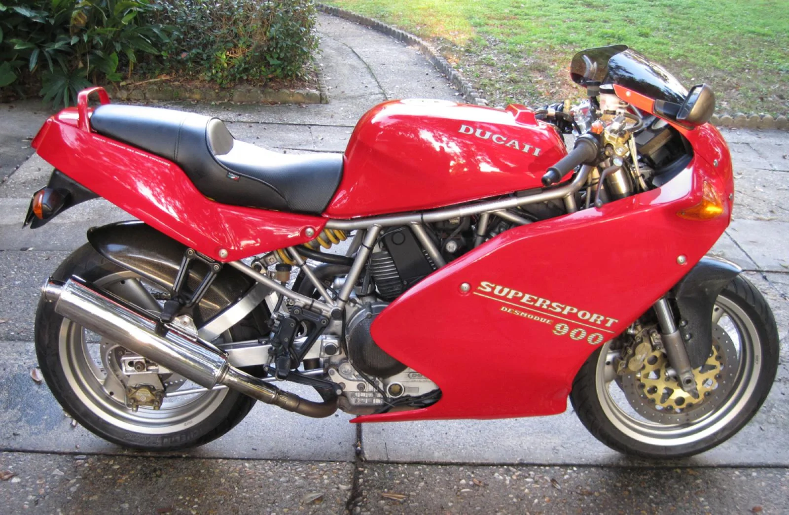 Thumbnail for Ducati 900 SS Super Sport 1991