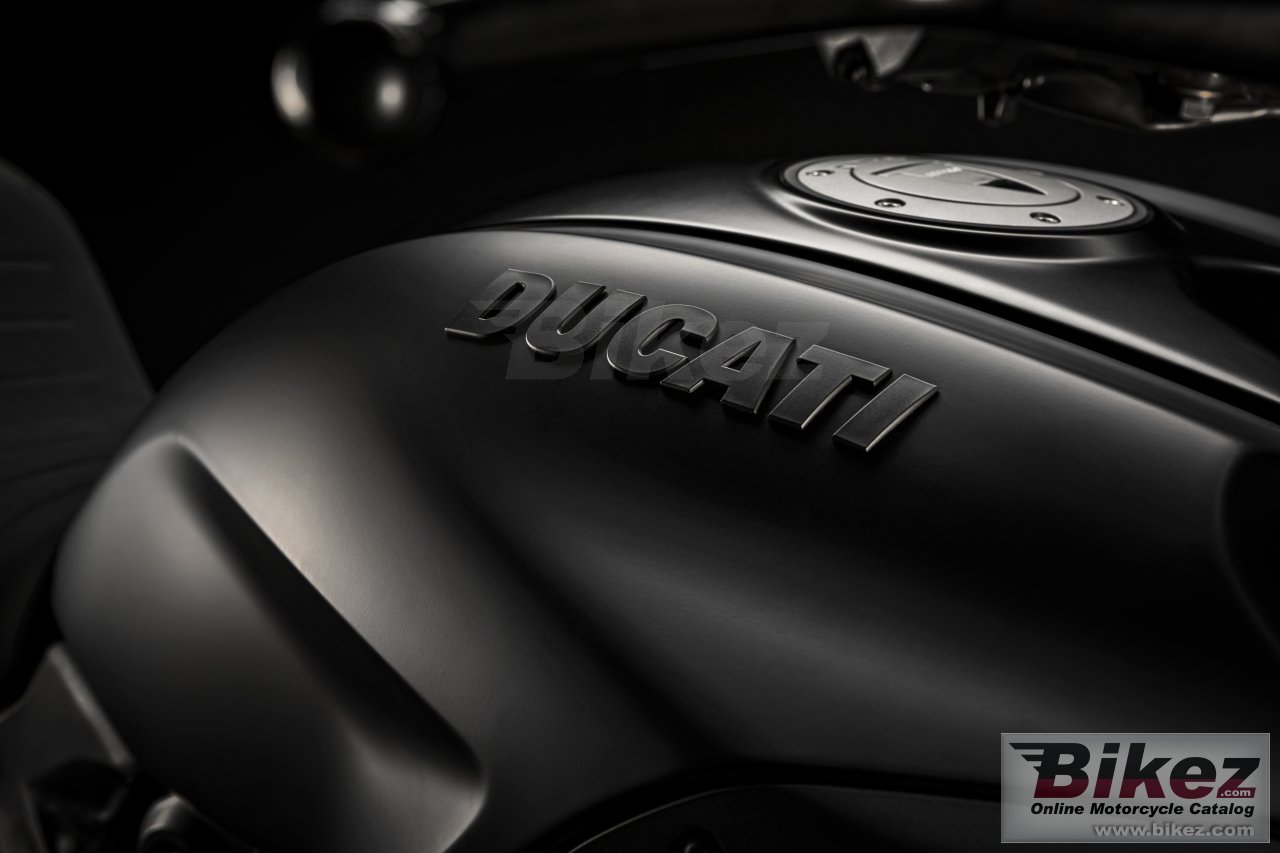 Thumbnail for Ducati Diavel 1260 2020