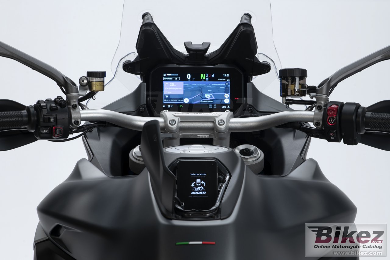 Thumbnail for Ducati Multistrada V4S 2021