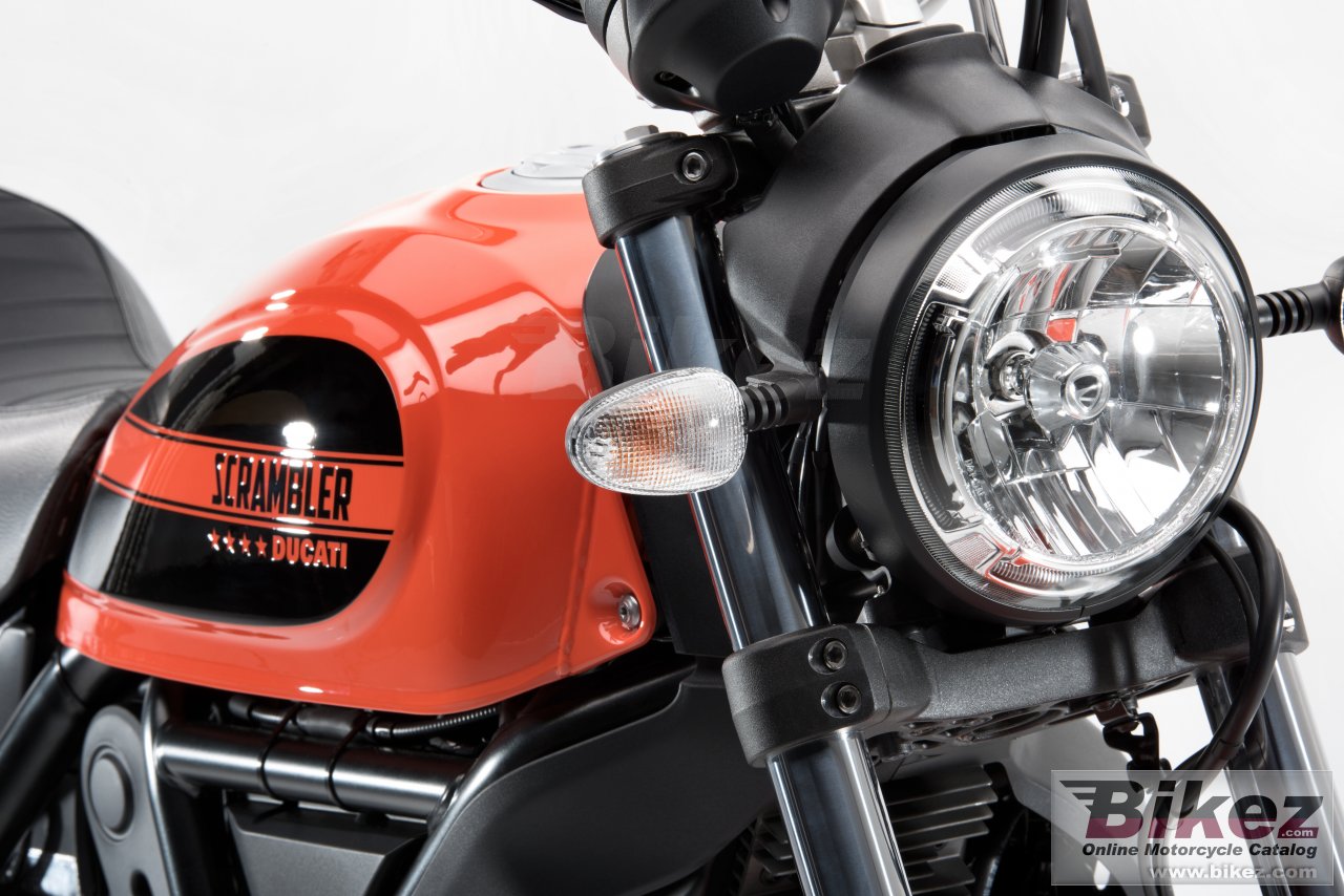 Thumbnail for Ducati Scrambler Sixty2 2018