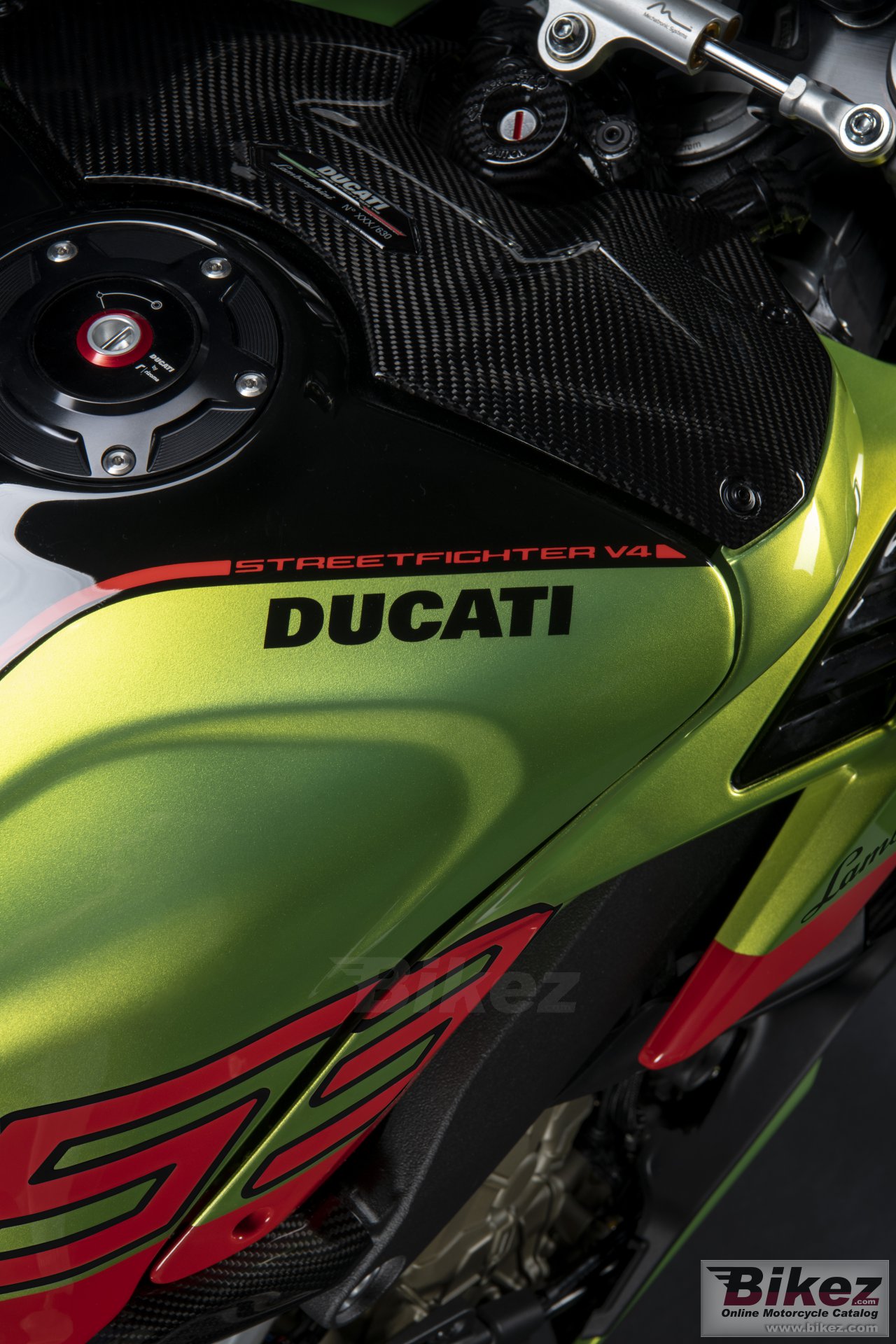 Thumbnail for Ducati Streetfighter V4 Lamborghini 2023