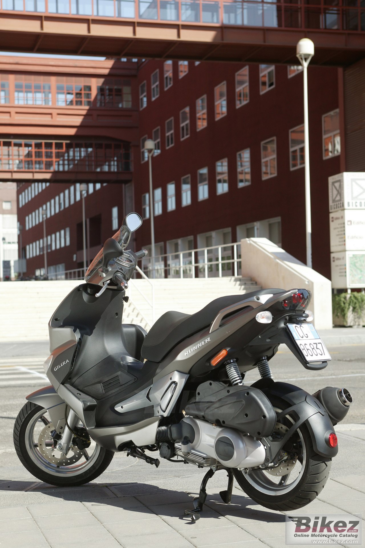 Thumbnail for Gilera Runner VX 125 2006