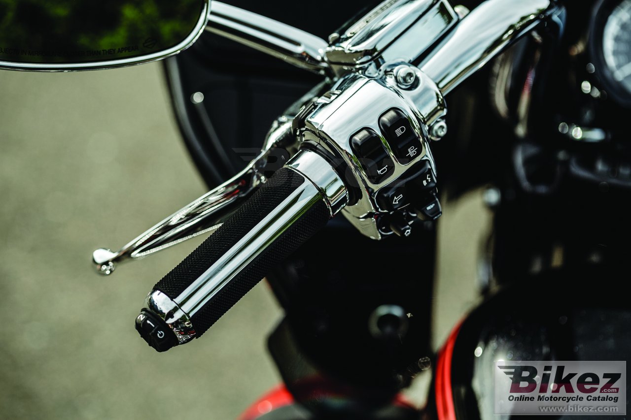 Thumbnail for Harley-Davidson CVO Road Glide Ultra 2015