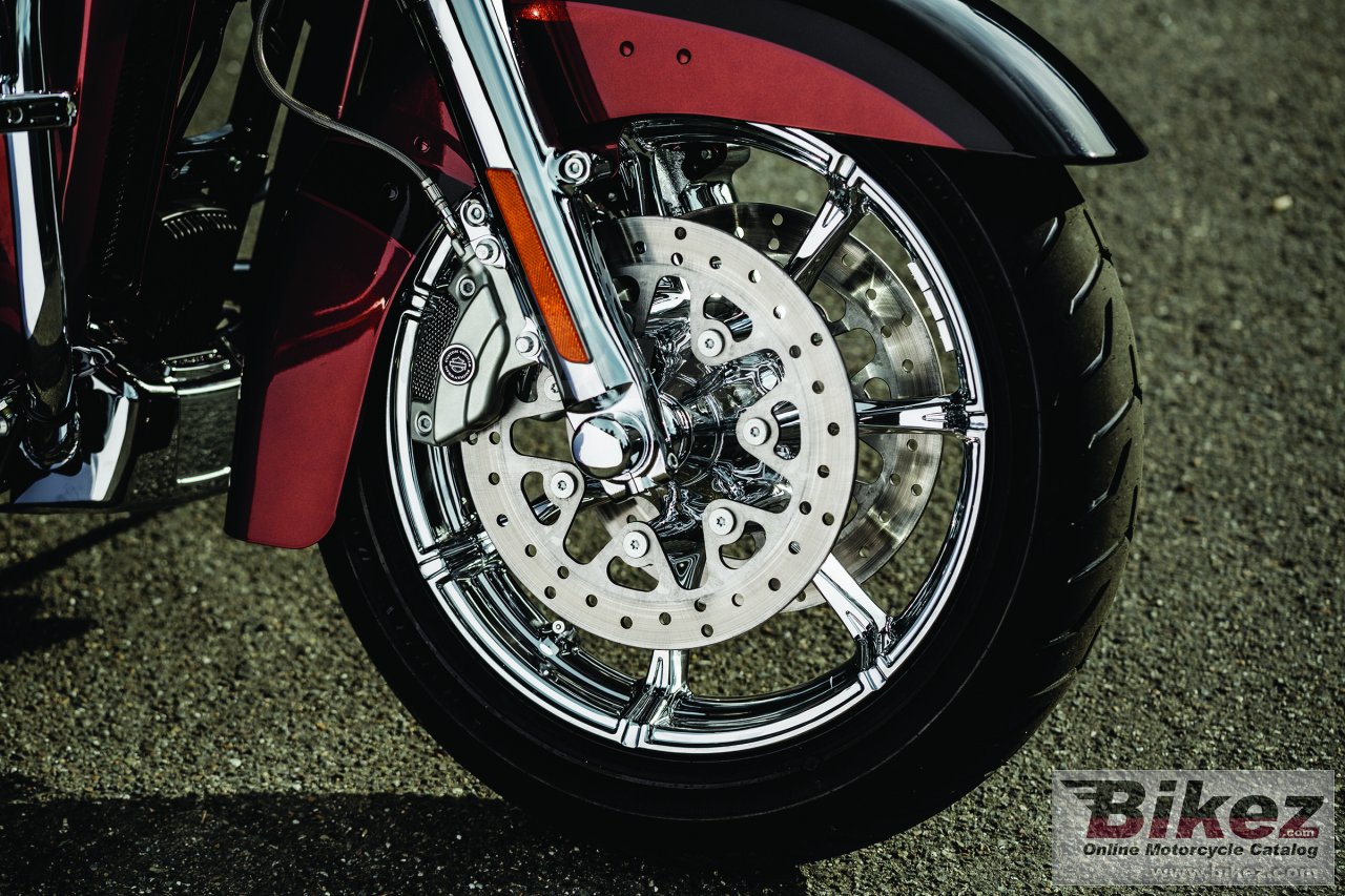 Thumbnail for Harley-Davidson CVO Road Glide Ultra 2015