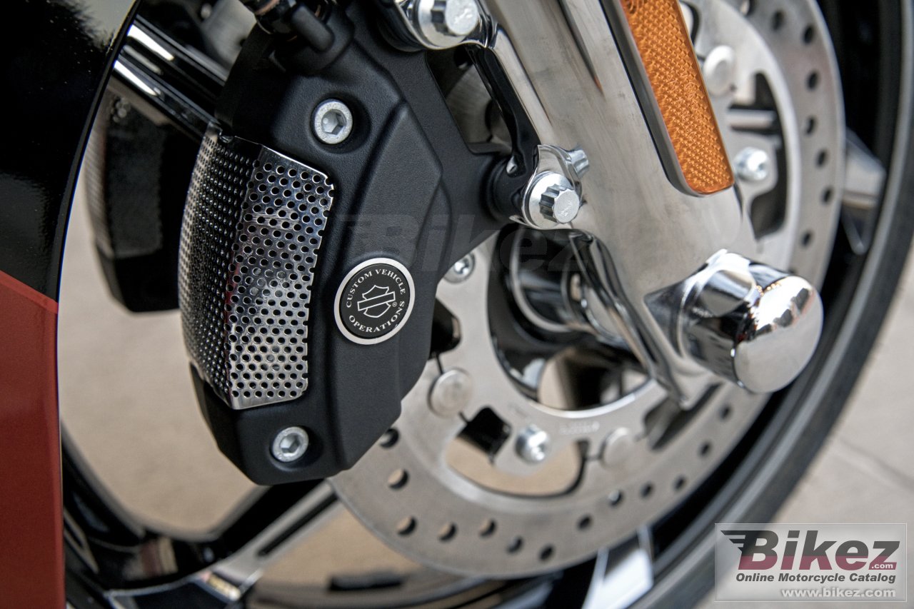 Thumbnail for Harley-Davidson CVO Street Glide 2017