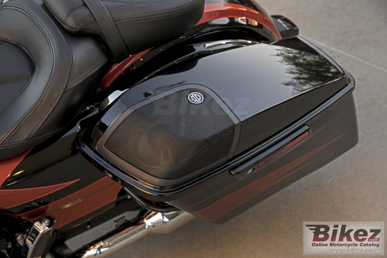 Thumbnail for Harley-Davidson CVO Street Glide 2017