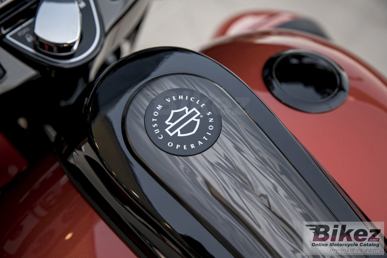 Thumbnail for Harley-Davidson CVO Street Glide 2017