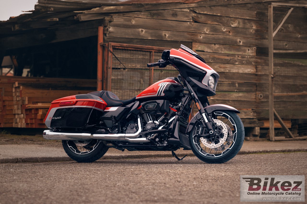 Thumbnail for Harley-Davidson CVO Street Glide 2024