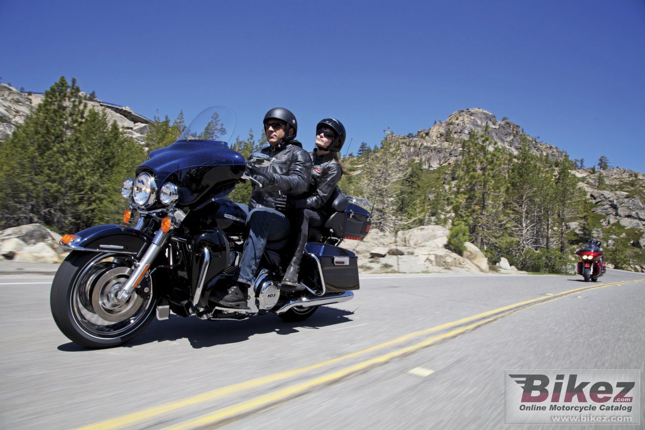 Thumbnail for Harley-Davidson CVO Ultra Classic Electra Glide 2013