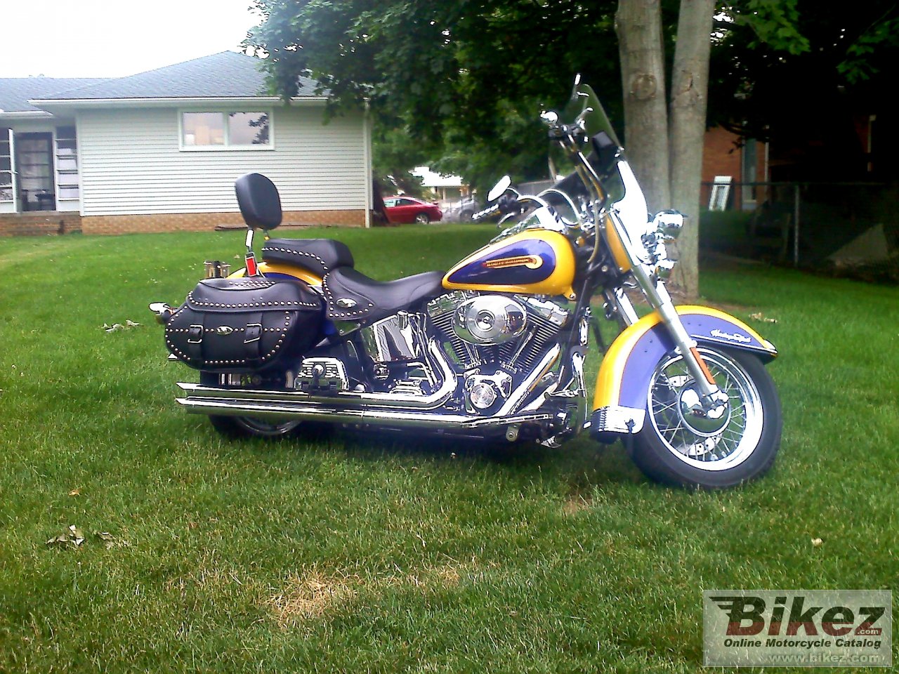 Thumbnail for Harley-Davidson FLSTCI Heritage Softail Classic 2004