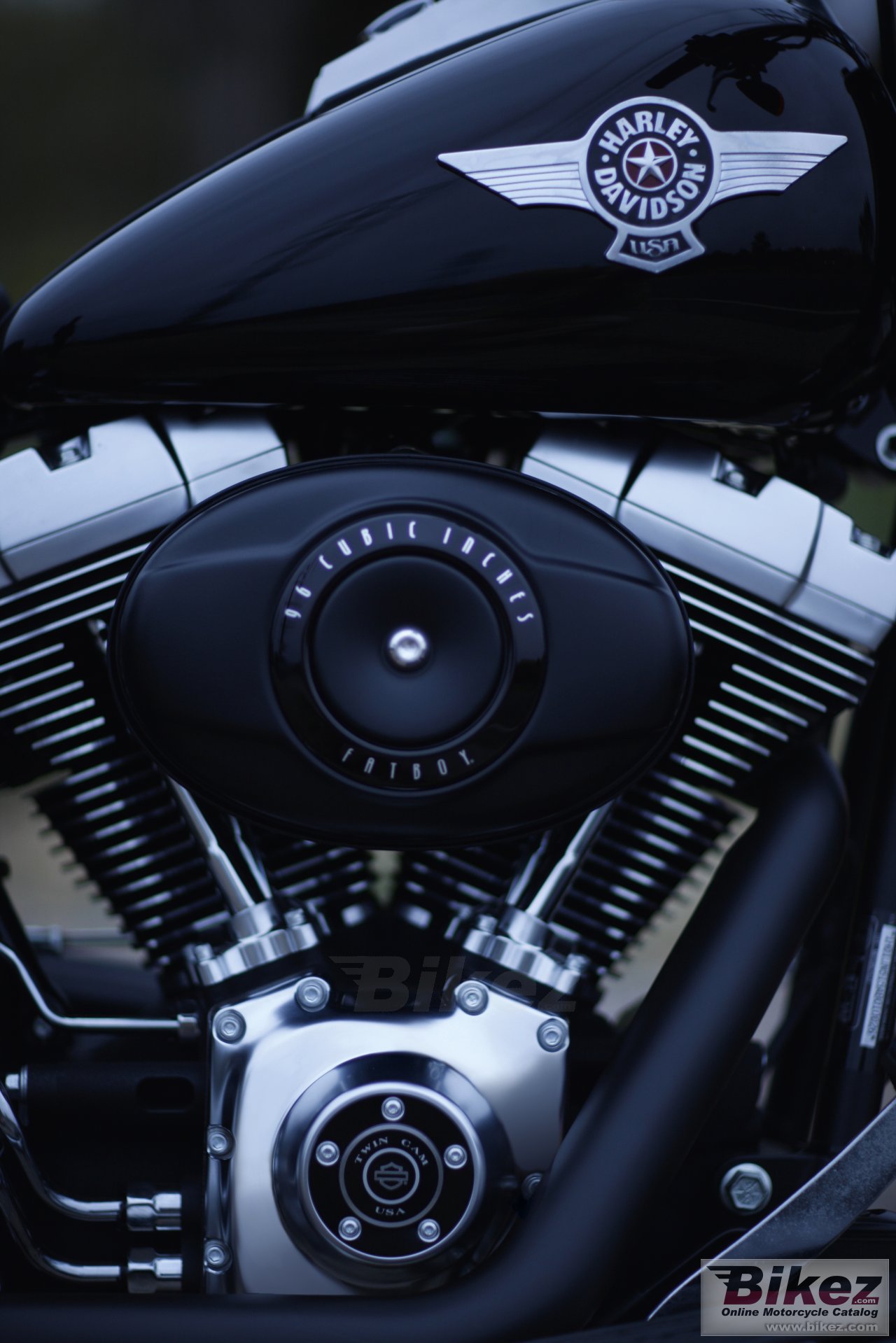 Thumbnail for Harley-Davidson FLSTFB Sportster Fat Boy Special 2010