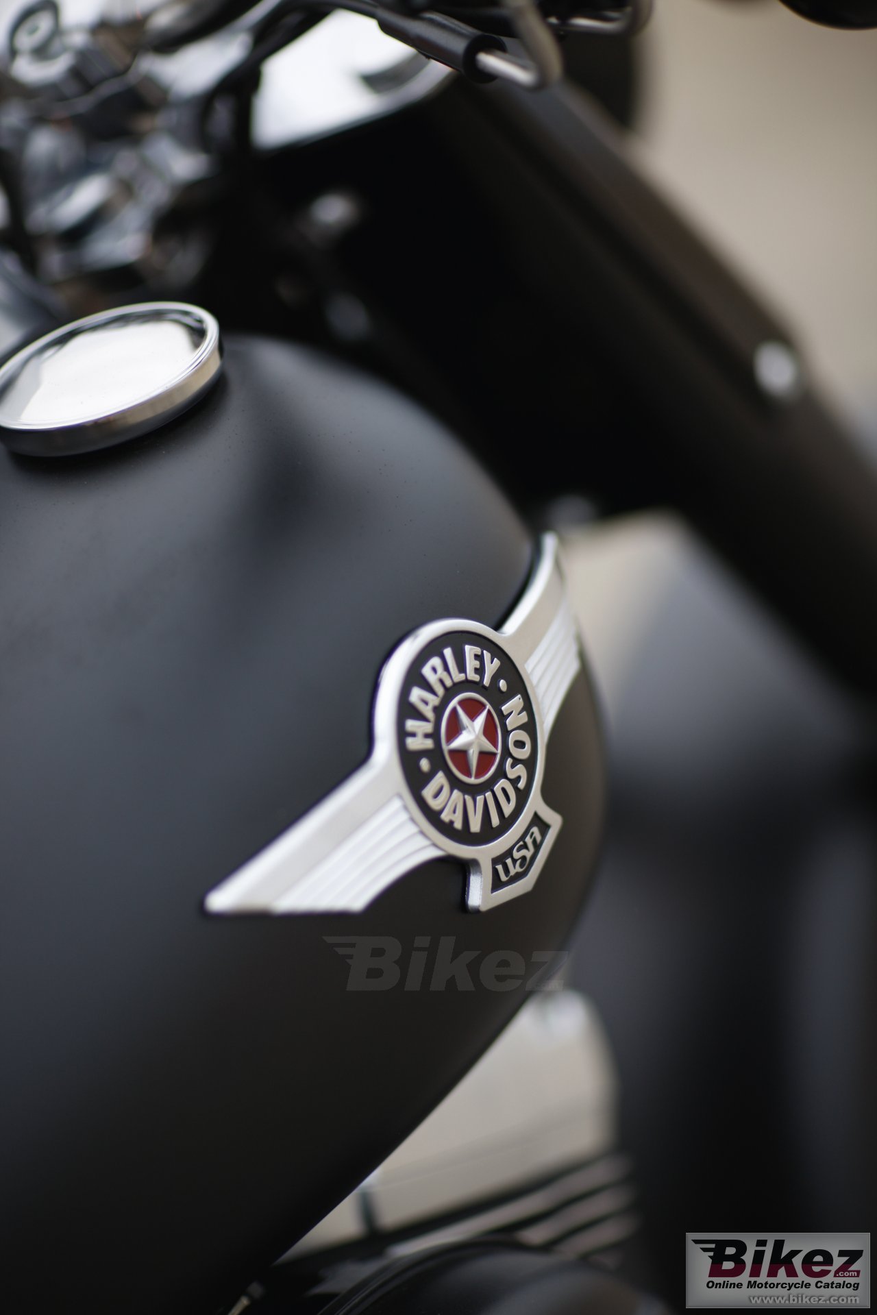 Thumbnail for Harley-Davidson FLSTFB Sportster Fat Boy Special 2010