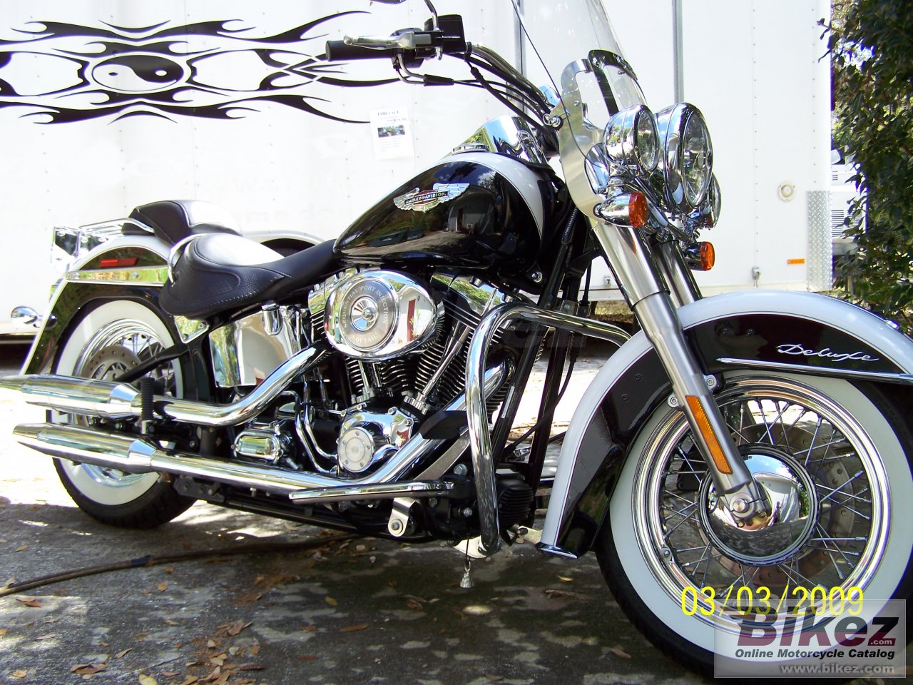 Thumbnail for Harley-Davidson FLSTN Softail Deluxe 2006