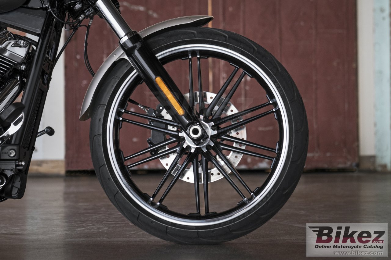 Thumbnail for Harley-Davidson Softail Breakout 2018