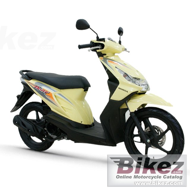 Thumbnail for Honda BeAT Scooter 2013