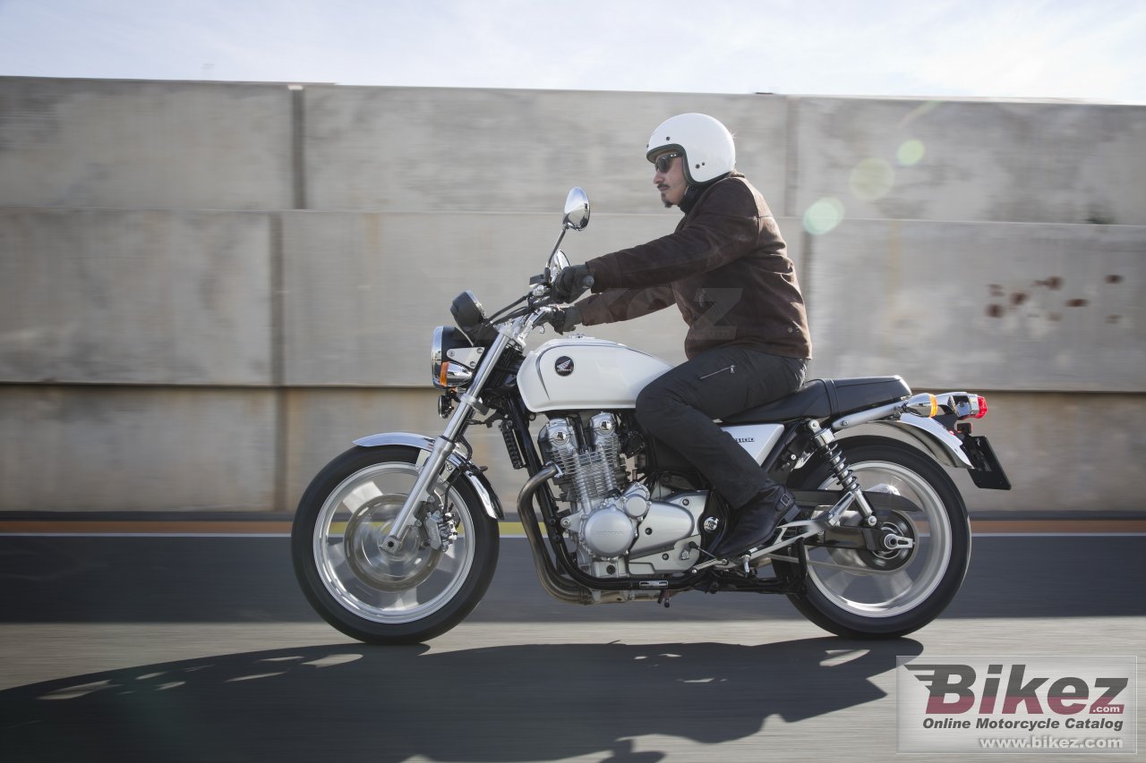 Thumbnail for Honda CB1100 2014