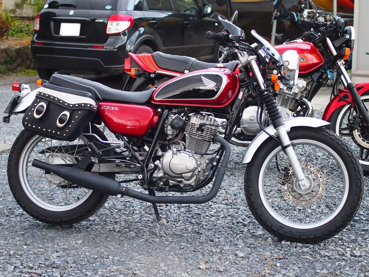 Honda CB223S