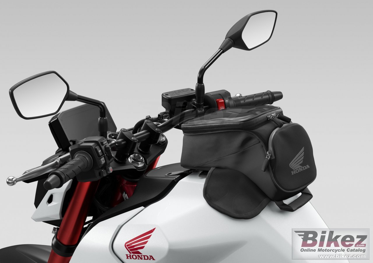 Thumbnail for Honda CB750 Hornet 2023