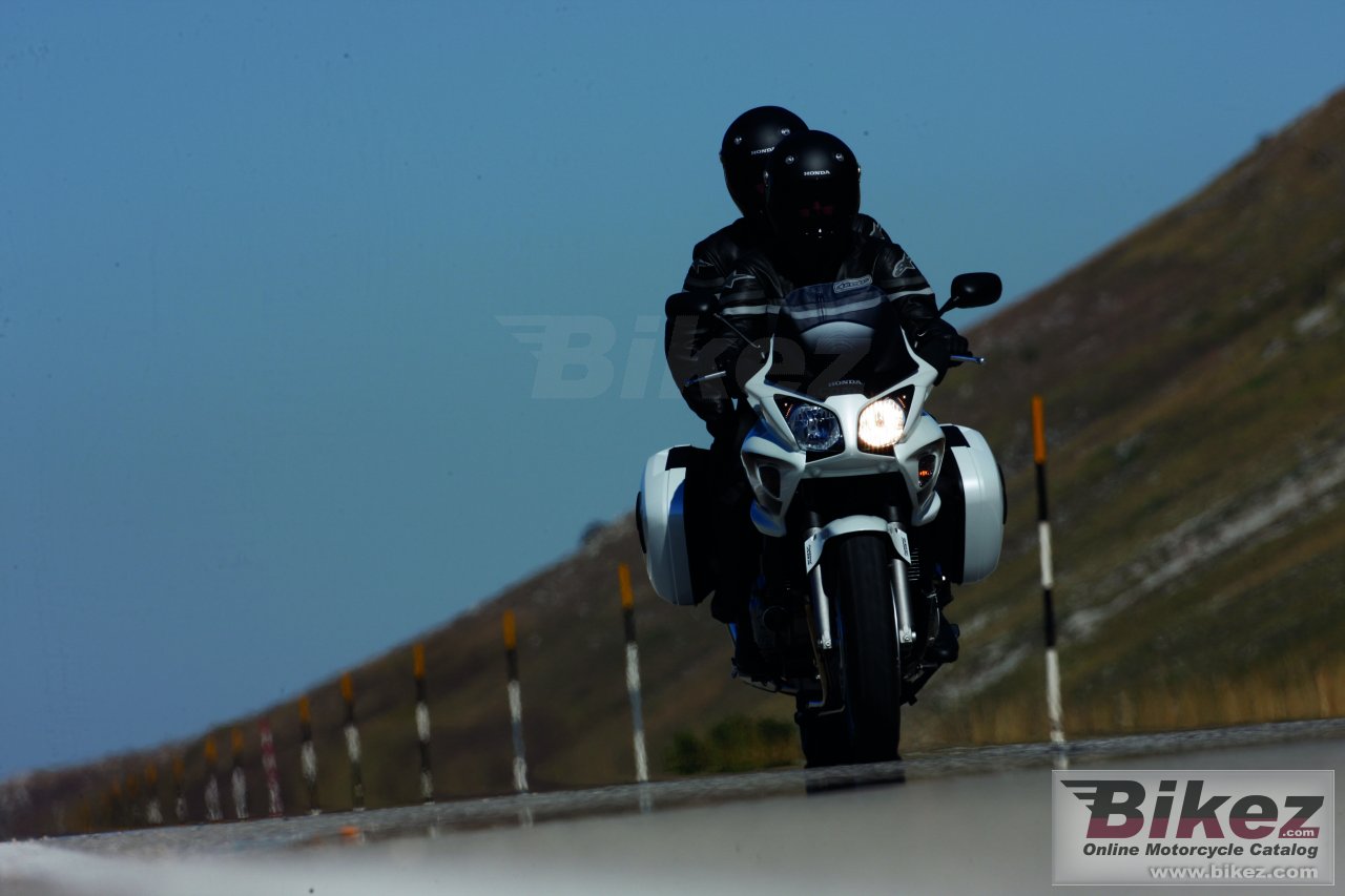 Thumbnail for Honda CBF1000 2009