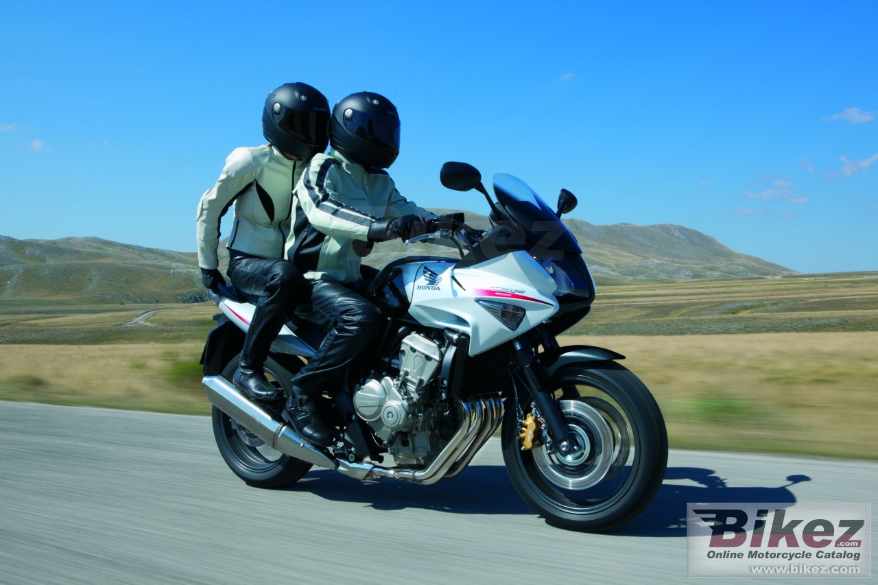 Thumbnail for Honda CBF600S 2011