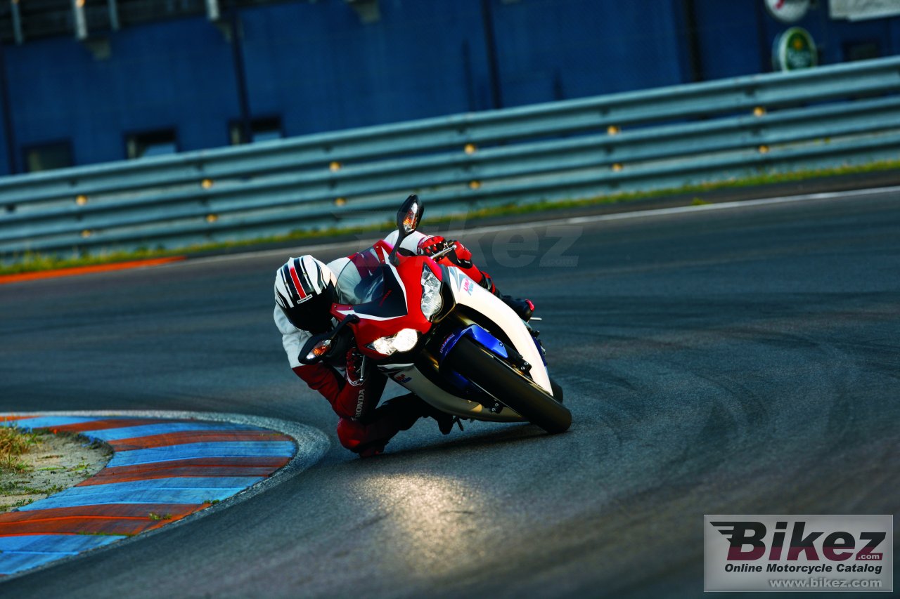 Thumbnail for Honda CBR1000RR Fireblade 2009