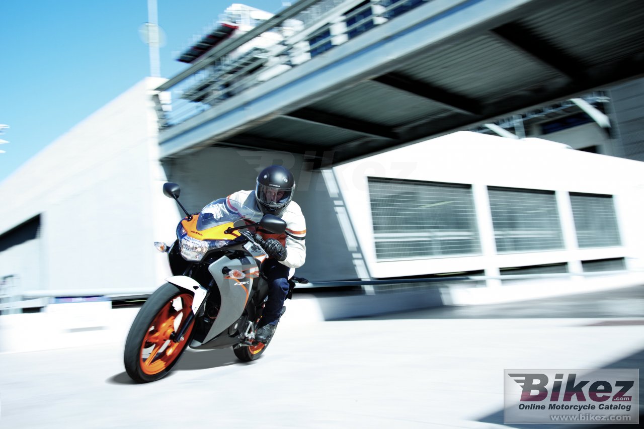 Thumbnail for Honda CBR125R 2011