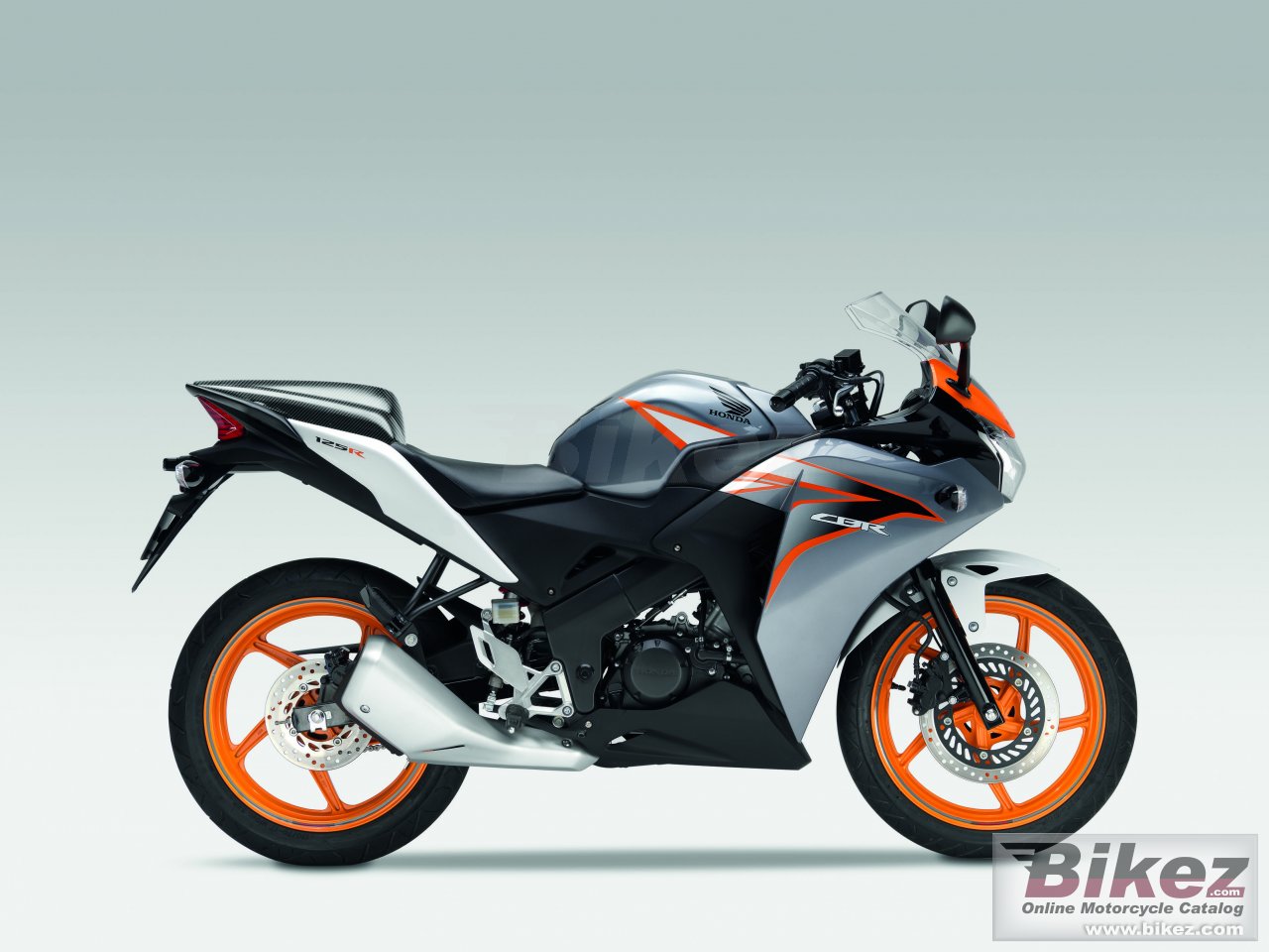 Thumbnail for Honda CBR125R 2011