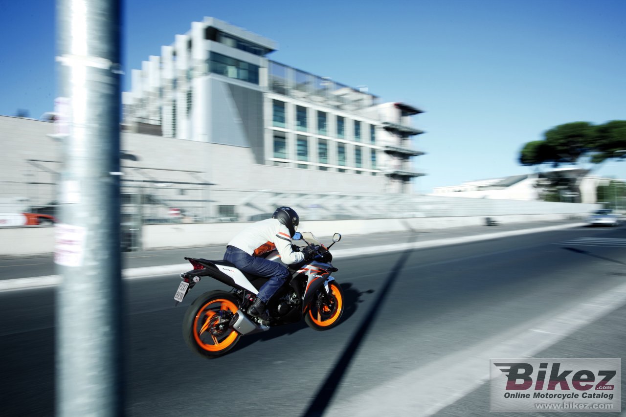 Thumbnail for Honda CBR125R 2011