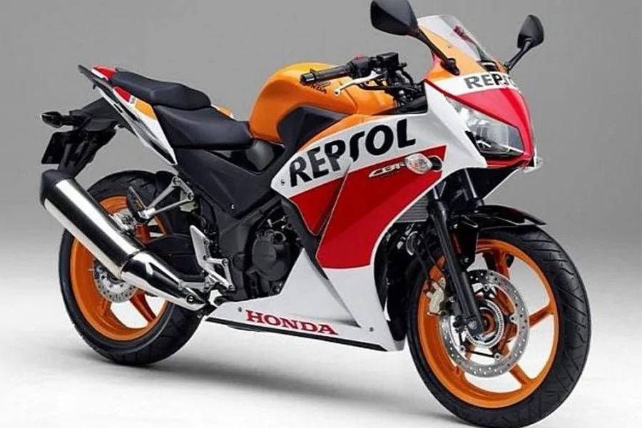 Thumbnail for Honda CBR250R Repsol 2016