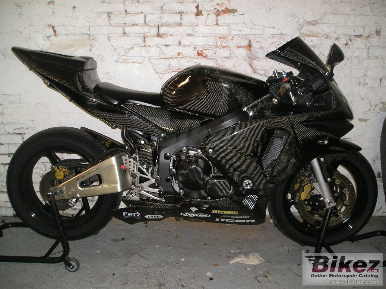 Thumbnail for Honda CBR 1000 RR 2004