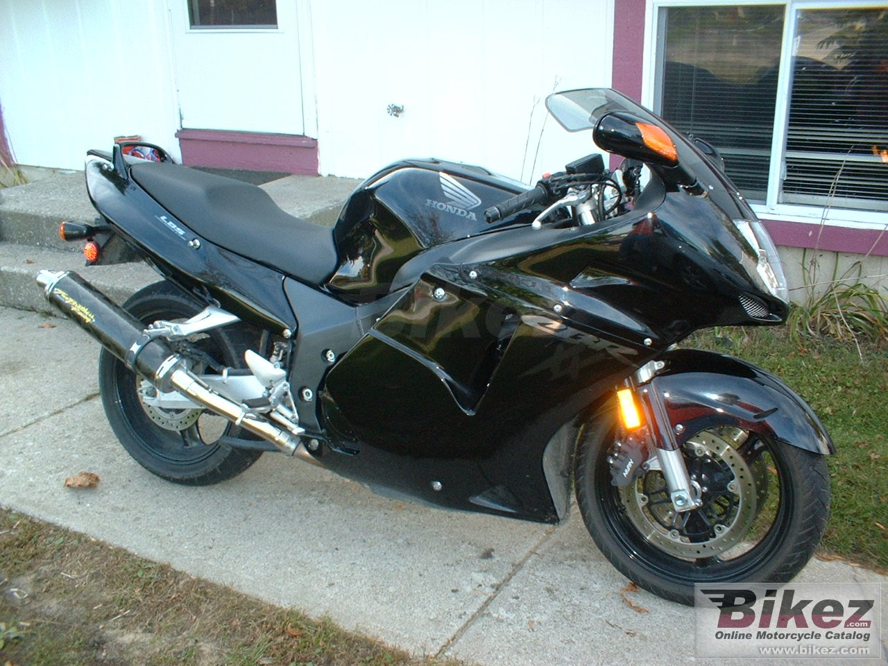 Honda CBR 1100 XX Super Blackbird