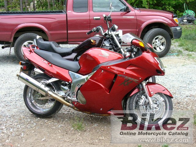 Honda CBR 1100 XX Super Blackbird