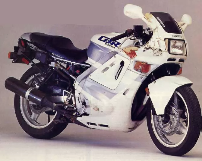 Thumbnail for Honda CBR 600 F 1989
