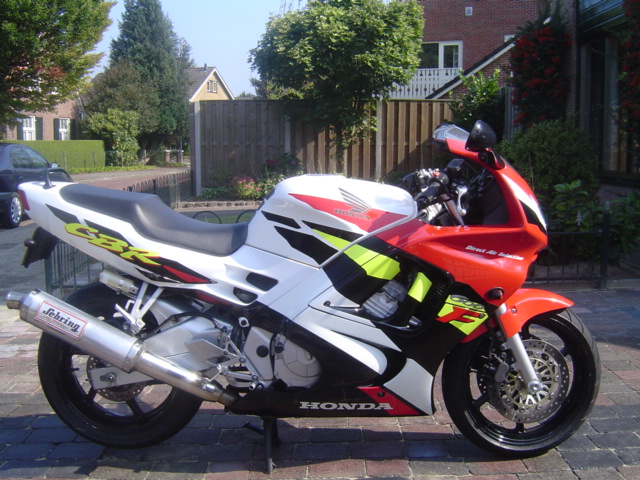 Honda CBR 600 F
